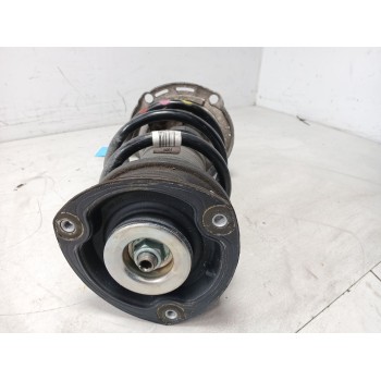 AMORTIGUADOR DELANTERO DERECHO 2q0413031cc no tiene mano valido para el izquierdo