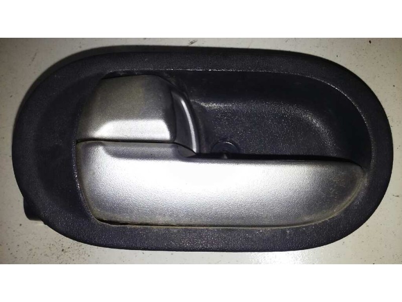 Recambio de maneta interior delantera izquierda para mitsubishi colt berlina 5 (z30a) 1.5 di-d inform referencia OEM IAM   