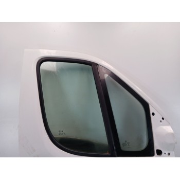 Recambio de puerta delantera derecha para peugeot boxer furgoneta 2.2 bluehdi 140 referencia OEM IAM 1682477380  