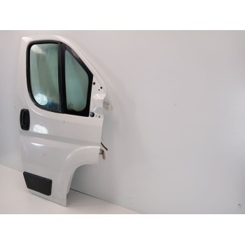Recambio de puerta delantera derecha para peugeot boxer furgoneta 2.2 bluehdi 140 referencia OEM IAM 1682477380  