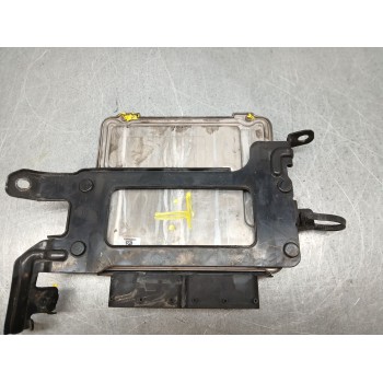 Recambio de centralita motor uce para kia carens iv 1.7 crdi referencia OEM IAM 0281033603  