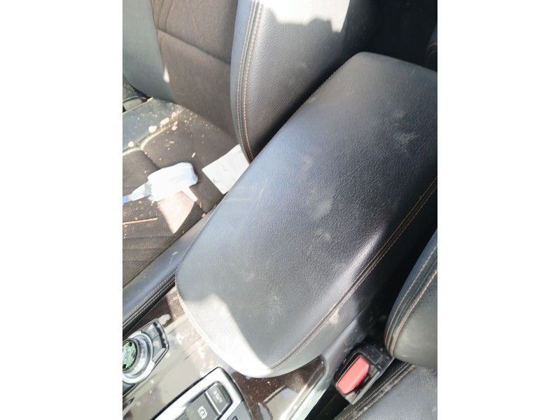 Recambio de apoyabrazos central para bmw x3 (f25) sdrive 18 d referencia OEM IAM   