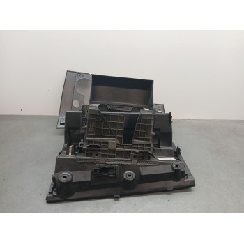 Recambio de guantera para audi a1 sportback (gba) referencia OEM IAM 82b857035  