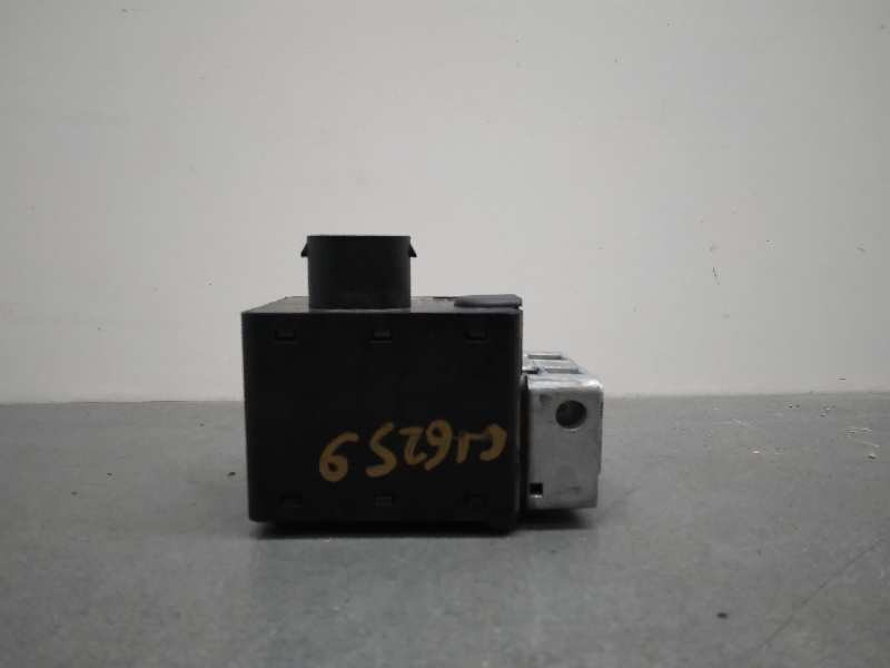 Recambio de modulo electronico para renault scenic ii 1.6 16v referencia OEM IAM 8200468515 6 PINES 