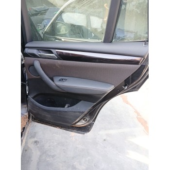 GUARNECIDO PUERTA TRASERA DERECHA 