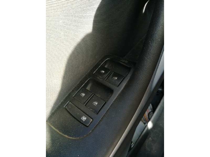 Recambio de mando elevalunas delantero izquierdo para opel zafira tourer selective referencia OEM IAM  DE 4 