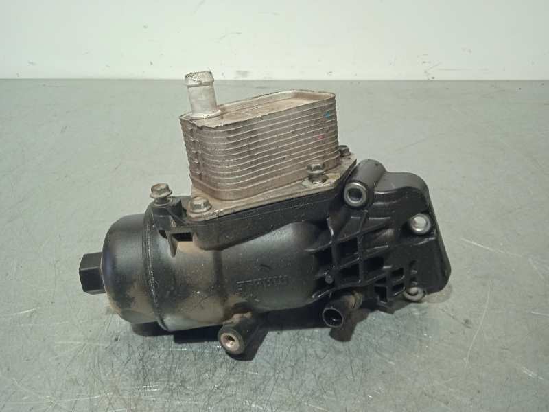 Recambio de enfriador aceite motor para kia cee´d edition 7 referencia OEM IAM 264102A300  