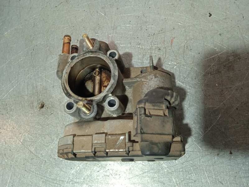 Recambio de caja mariposa para opel corsa c club referencia OEM IAM 0280750044  