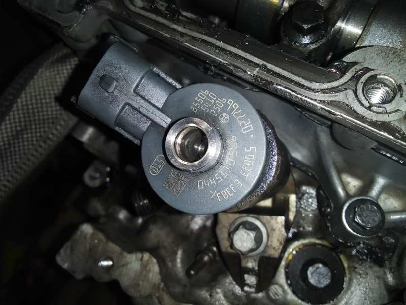 Recambio de inyector para citroën c4 cactus shine referencia OEM IAM 0445110566  