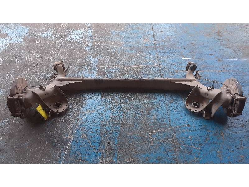 Recambio de puente trasero para kia carens ( ) basic referencia OEM IAM 55100A4560  