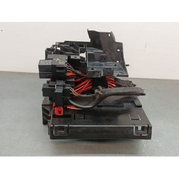 Recambio de caja reles / fusibles para audi a1 sportback (gba) referencia OEM IAM 2q0937615a interior lado conductor