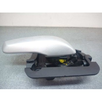 Recambio de maneta interior delantera derecha para smart coupe fortwo coupe (52kw) referencia OEM IAM A4517600261  