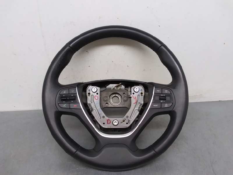 Recambio de volante para hyundai i20 basis blue referencia OEM IAM 56100C8140TRY  