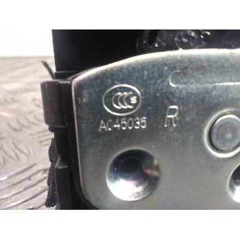 Recambio de cerradura puerta trasera derecha para kia cee´d concept referencia OEM IAM A045035  