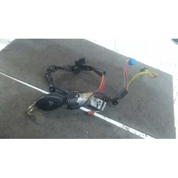 CONMUTADOR DE ARRANQUE 