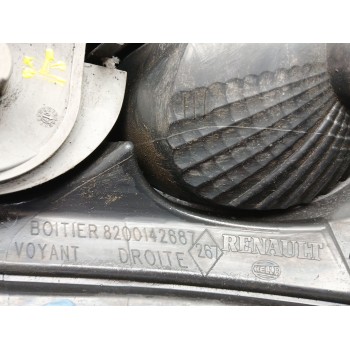 Recambio de piloto trasero derecho para renault megane ii coupé-cabriolet (em0/1_) 1.9 dci referencia OEM IAM 8200142687  