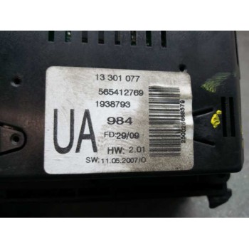 Recambio de display para opel astra h ber. edition referencia OEM IAM 13301077  