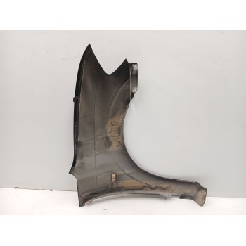 Recambio de aleta delantera izquierda para ssangyong rodius i 2.7 xdi referencia OEM IAM   