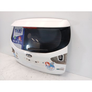 Recambio de porton trasero para kia carens iv 1.7 crdi referencia OEM IAM 73700A4040  