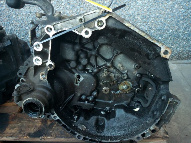 Recambio de caja casco para peugeot 307 (s1) 1.6 16v cat referencia OEM IAM 20CN20 5 V 