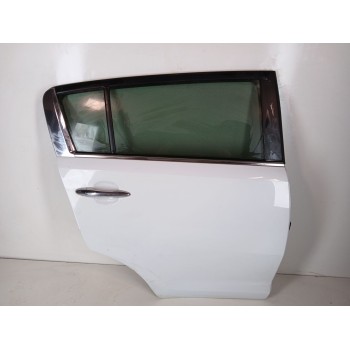 PUERTA TRASERA DERECHA 770043W000 