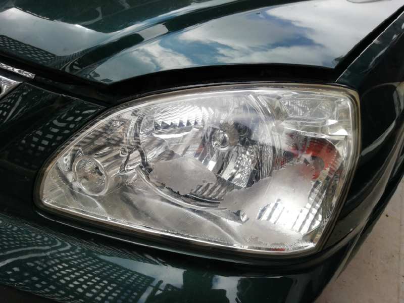 Recambio de faro izquierdo para kia carens 2.0 turbodiesel cat referencia OEM IAM  H4 