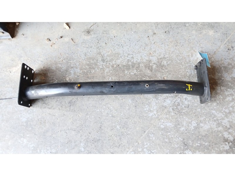 Recambio de refuerzo paragolpes delantero para iveco daily vi caja/chasis 33s16, 35s16, 35c16, 40c16, 50c16 referencia OEM IAM  