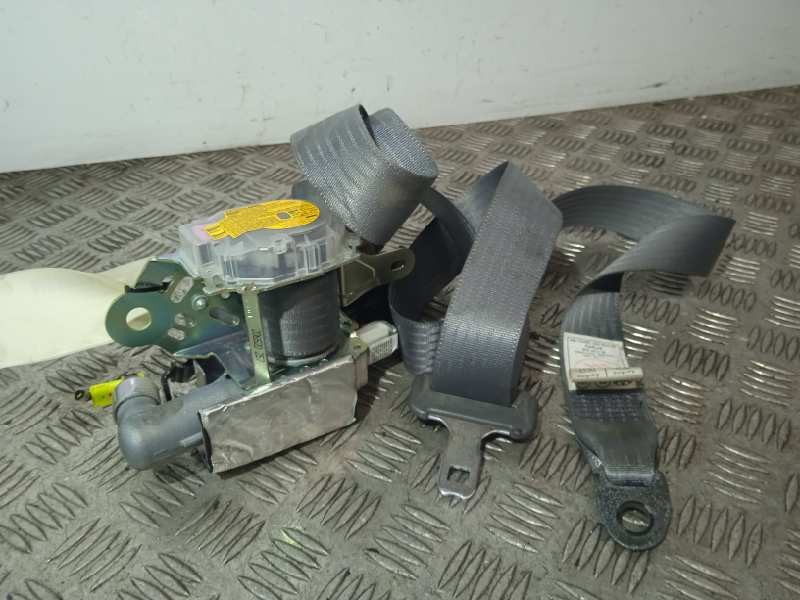 Recambio de cinturon seguridad delantero derecho para toyota prius (nhw20) basis referencia OEM IAM 7L7220P CON PRETENSOR 