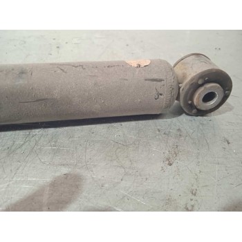 Recambio de amortiguador trasero izquierdo para toyota yaris hybrid active referencia OEM IAM 485300DF11  