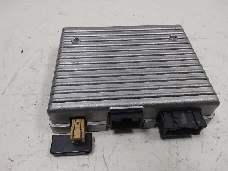 Recambio de modulo electronico para opel insignia berlina 2.0 cdti cat referencia OEM IAM 13334026 CENTRALITA TELEFONO 