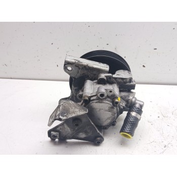 Recambio de bomba direccion para bmw serie 3 berlina (e46) 323i referencia OEM IAM 32421740858  