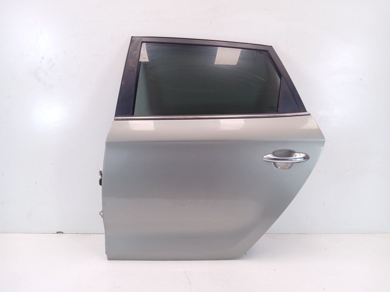 Recambio de puerta trasera izquierda para kia carens ( ) 1.7 crdi cat referencia OEM IAM 77003A4000  