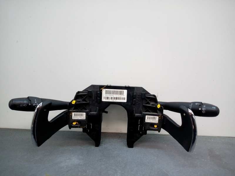 Recambio de mando multifuncion para citroën c4 coupe referencia OEM IAM 96644965XT  