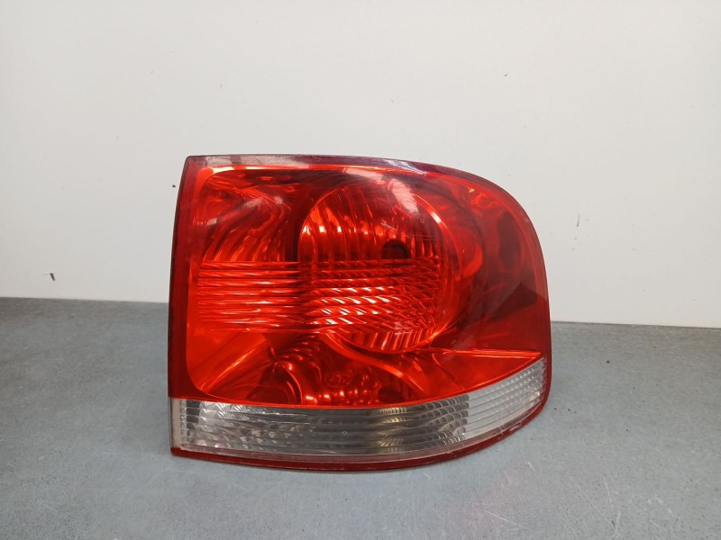 Recambio de piloto trasero derecho para volkswagen touareg (7la, 7l6, 7l7) 2.5 r5 tdi referencia OEM IAM 7l6945096k  