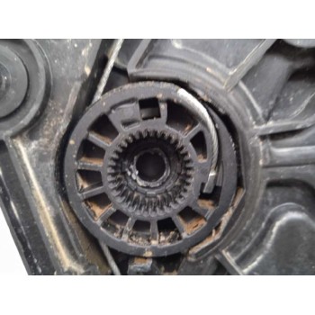 Recambio de elevalunas trasero derecho para renault captur ii experience referencia OEM IAM   SOLO MECANISMO