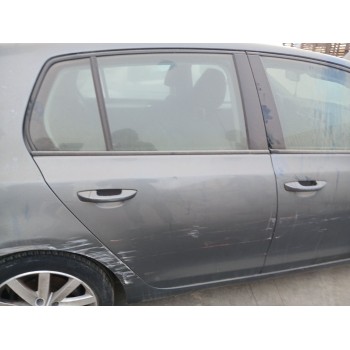 Recambio de puerta trasera derecha para volkswagen golf vi (5k1) 1.6 tdi referencia OEM IAM 5K6833056K  
