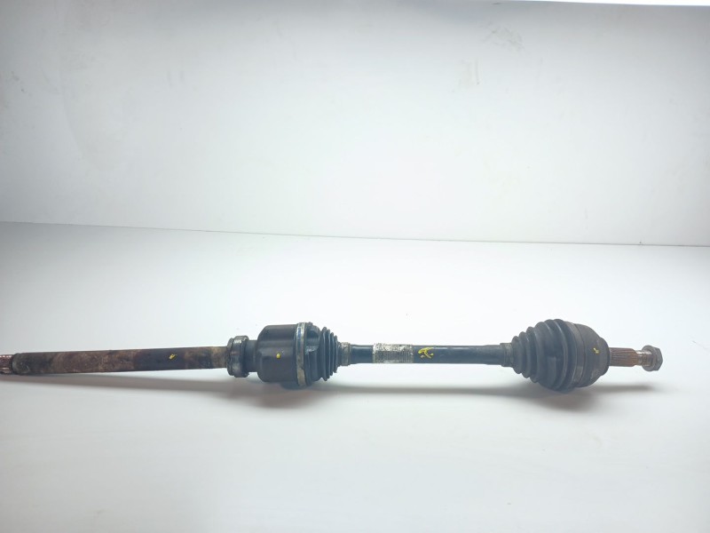 Recambio de transmision delantera derecha para opel vivaro c furgoneta (k0) 2.0 referencia OEM IAM 9813090980  