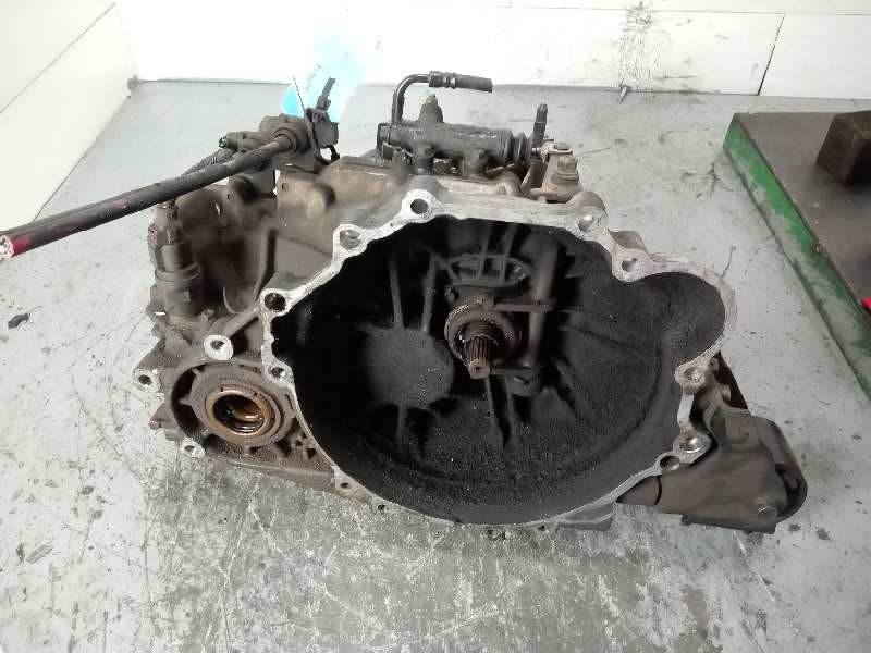 Recambio de despiece caja cambios para kia carens 2.0 turbodiesel cat referencia OEM IAM  M 