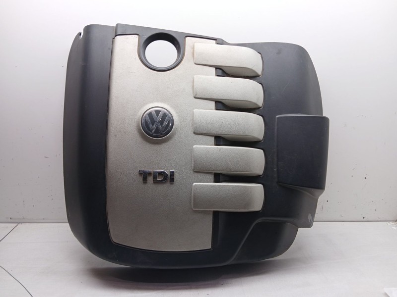 Recambio de tapa motor para volkswagen touareg (7la, 7l6, 7l7) 2.5 r5 tdi referencia OEM IAM 070103926A  