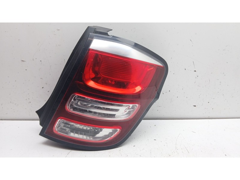 Recambio de piloto trasero derecho para citroën c3 ii (sc_) 1.0 vti 68 referencia OEM IAM 9803928480  