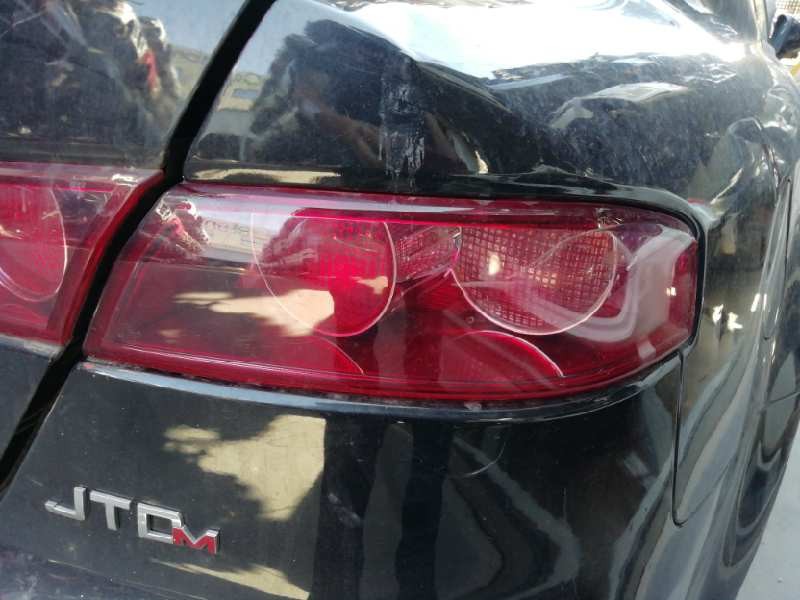 Recambio de piloto trasero derecho para alfa romeo 159 (140) 2.0 jtdm cat referencia OEM IAM 505048181134  