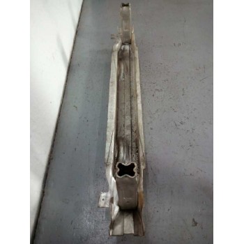 Recambio de refuerzo paragolpes delantero para audi a6 berlina (4f2) 2.7 tdi referencia OEM IAM   