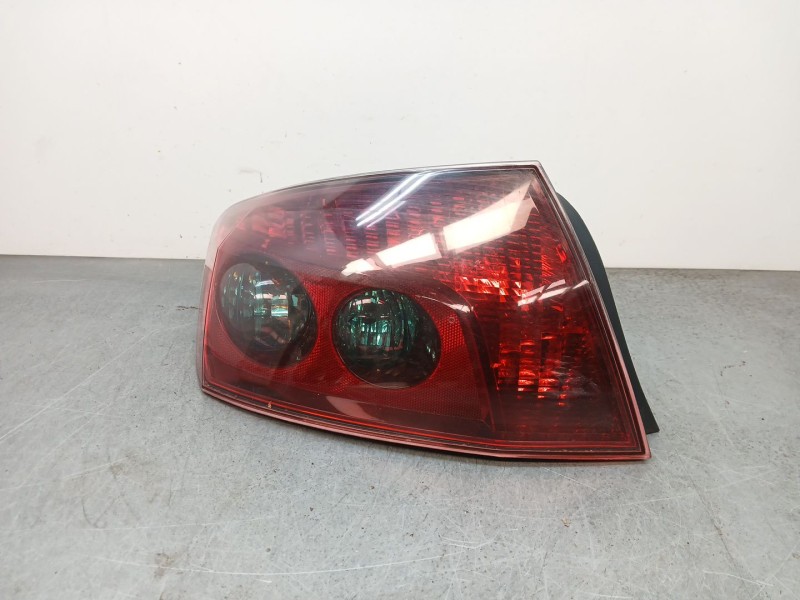 Recambio de piloto trasero izquierdo para peugeot 407 (6d_) 2.0 hdi 135 (6drhrh, 6drhre, 6drhrg, 6drhrj) referencia OEM IAM   