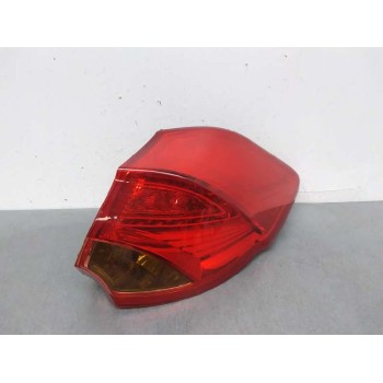 PILOTO TRASERO DERECHO 92402A20 