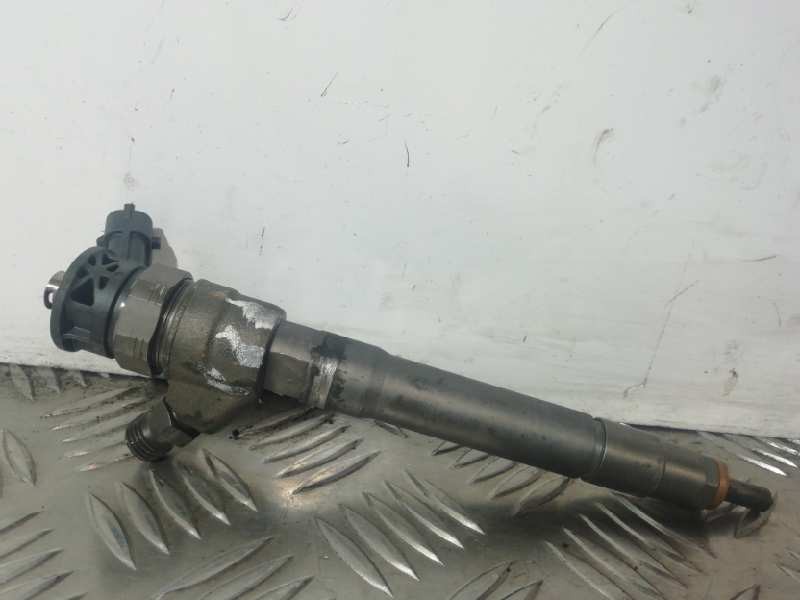 Recambio de inyector para fiat talento kombi (296) referencia OEM IAM 0445110414 95518000 1660000Q1U