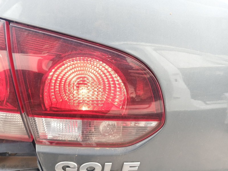 Recambio de piloto trasero izquierdo interior para volkswagen golf vi (5k1) 1.6 tdi referencia OEM IAM 5K0945093AB  5K0945093G