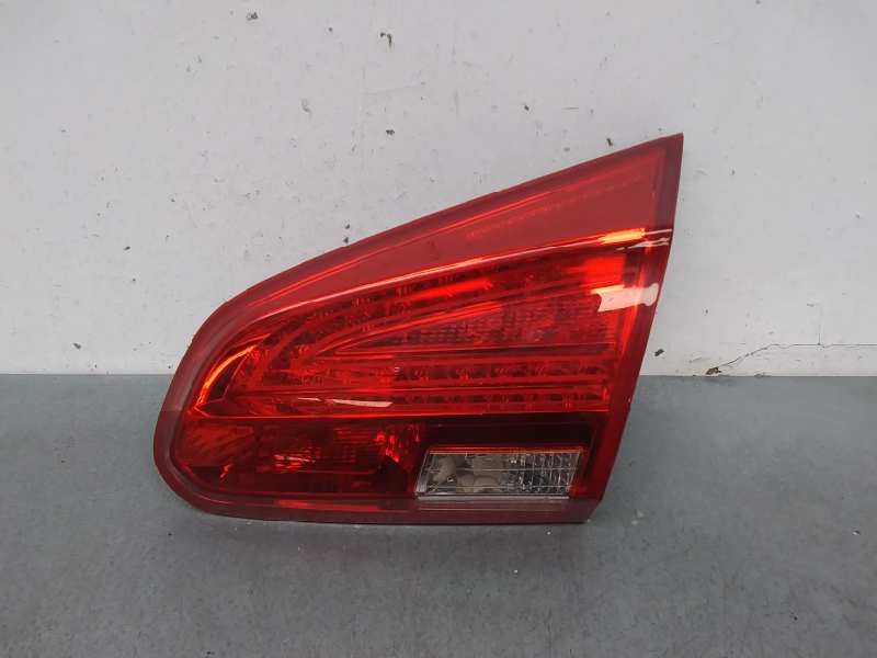 Recambio de piloto trasero derecho interior para kia cee´d drive referencia OEM IAM 92404A20  