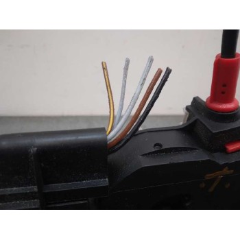 Recambio de cerradura puerta delantera derecha para opel zafira tourer selective referencia OEM IAM  5 CABLES 