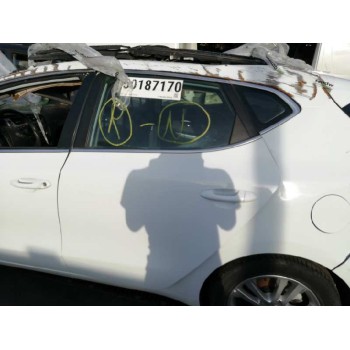 PUERTA TRASERA IZQUIERDA 