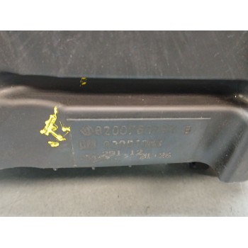 Recambio de filtro aire para renault trafic ii autobús (jl) 2.0 dci 115 referencia OEM IAM 8200760899b  